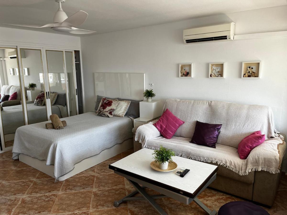 Precioso Estudio Muy Cercano A La Playa Apartment Торемолинос Екстериор снимка