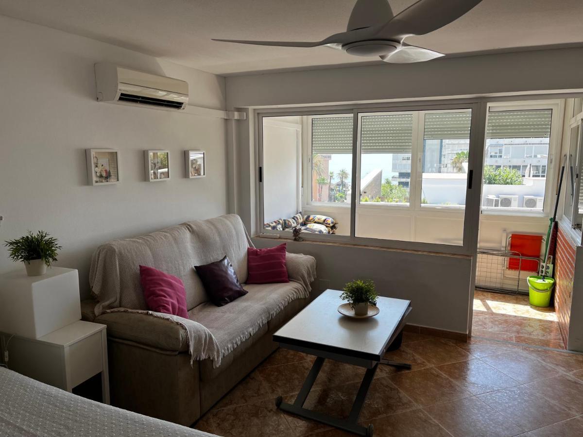 Precioso Estudio Muy Cercano A La Playa Apartment Торемолинос Екстериор снимка
